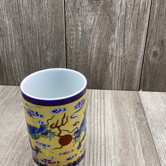 Asian Themed DRAGON Ceramic Tea Cup Diffuser 3-Piece. Cup, Lid, and Strainer - Picture 6 of 16